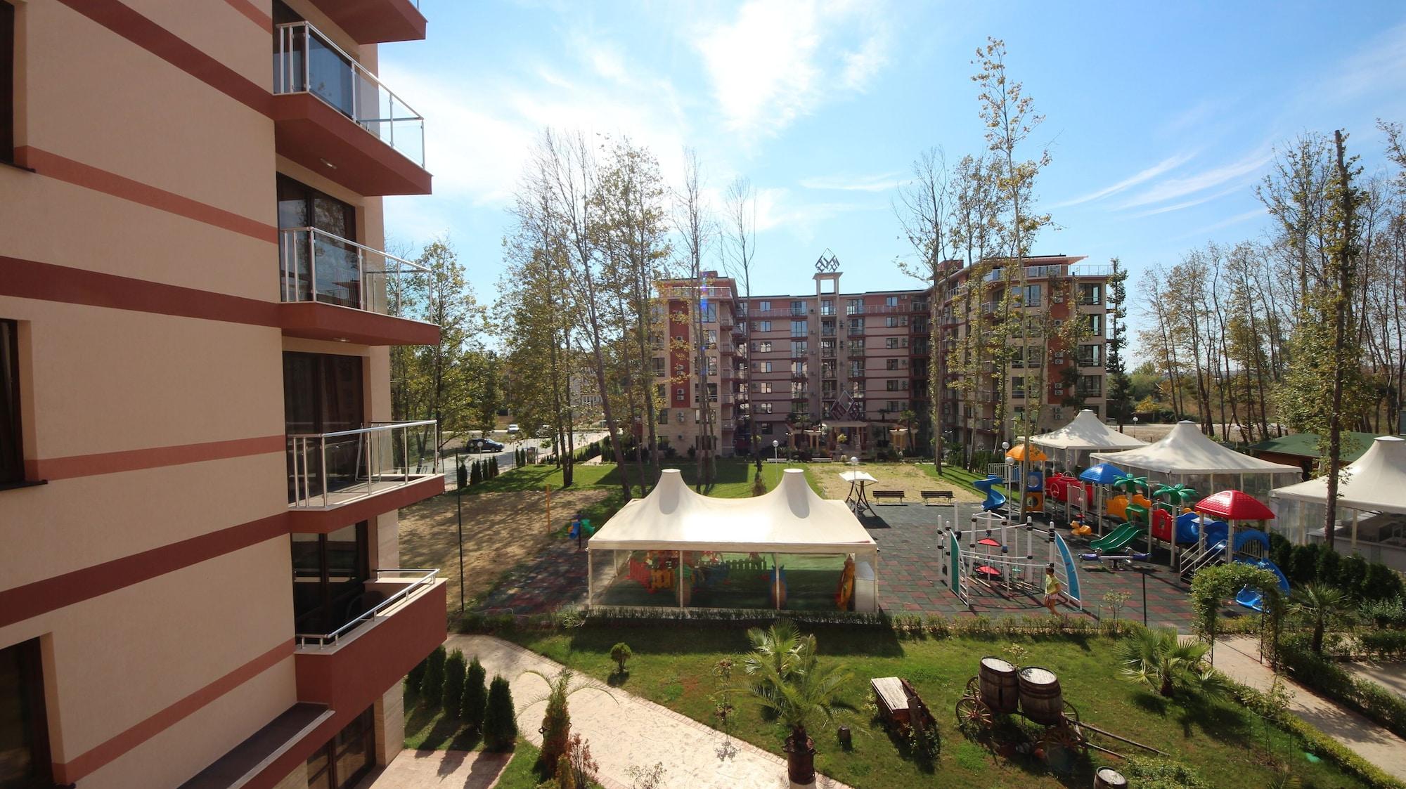 Menada Tarsis Apartments 阳光海滩 外观 照片