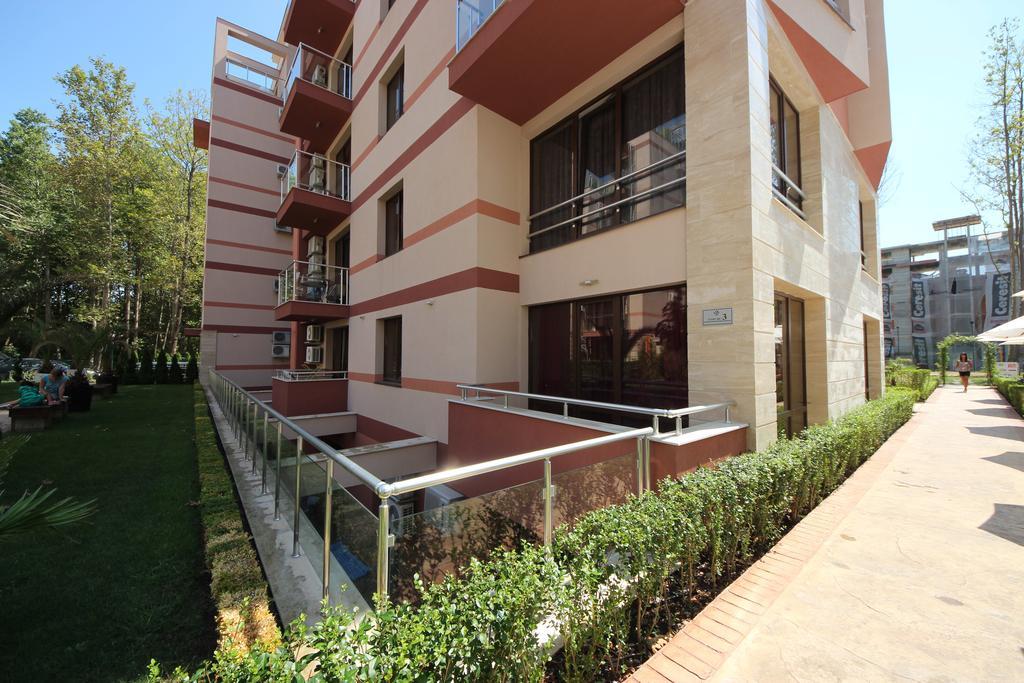 Menada Tarsis Apartments 阳光海滩 外观 照片