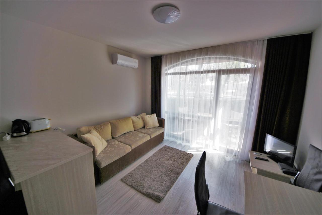 Menada Tarsis Apartments 阳光海滩 客房 照片
