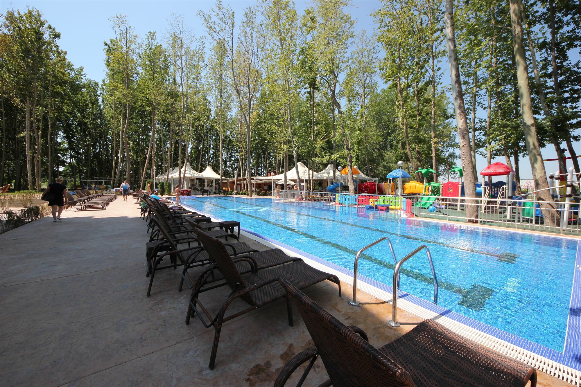 Menada Tarsis Apartments 阳光海滩 外观 照片