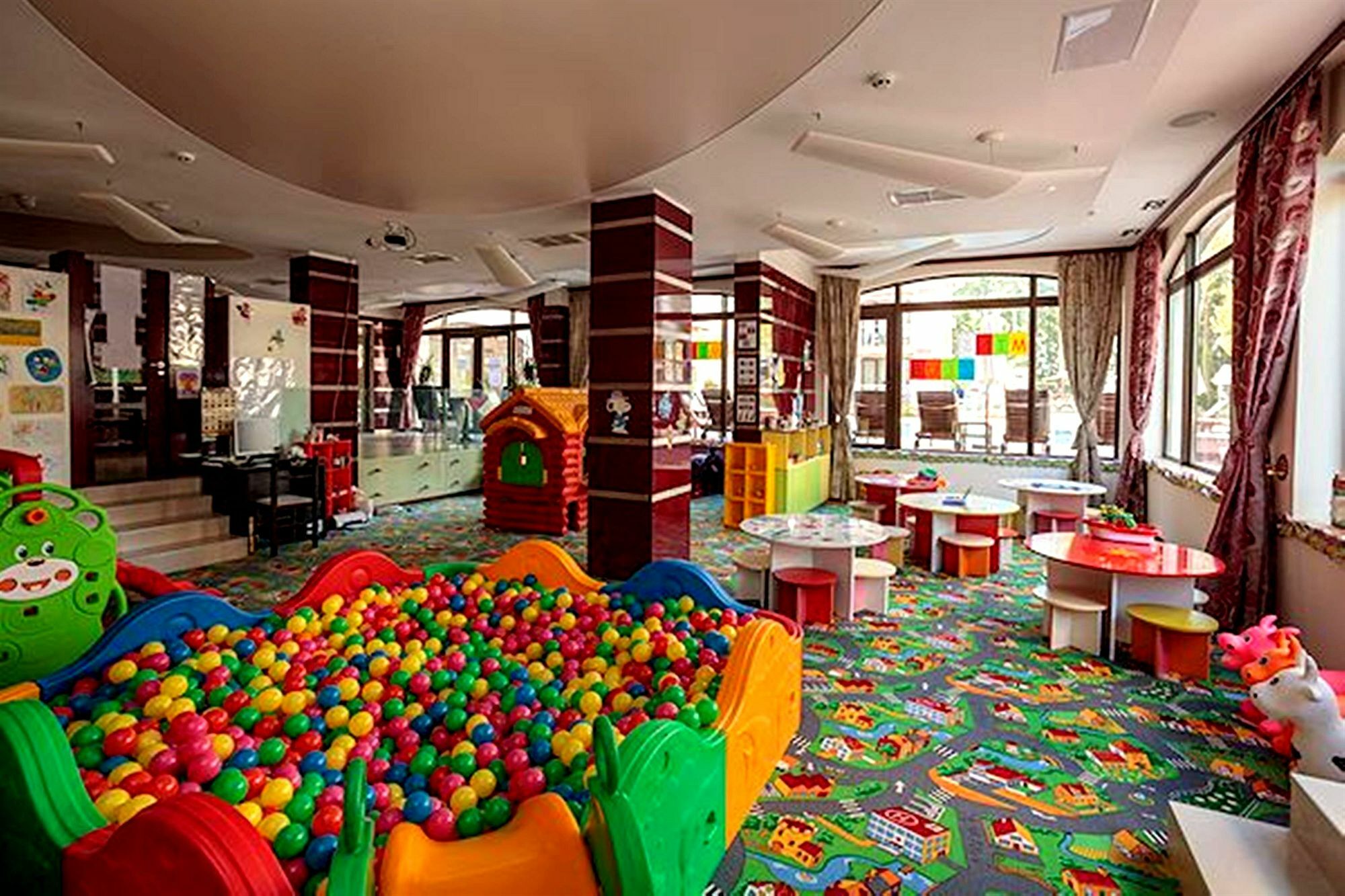 Menada Tarsis Apartments 阳光海滩 外观 照片