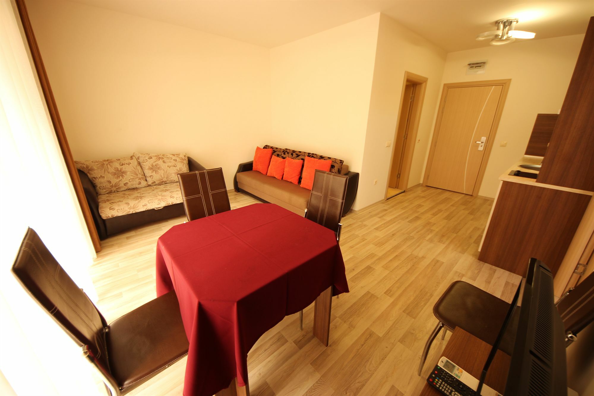 Menada Tarsis Apartments 阳光海滩 外观 照片