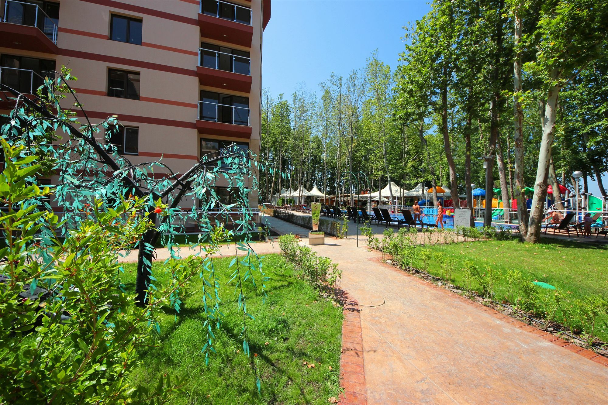 Menada Tarsis Apartments 阳光海滩 外观 照片