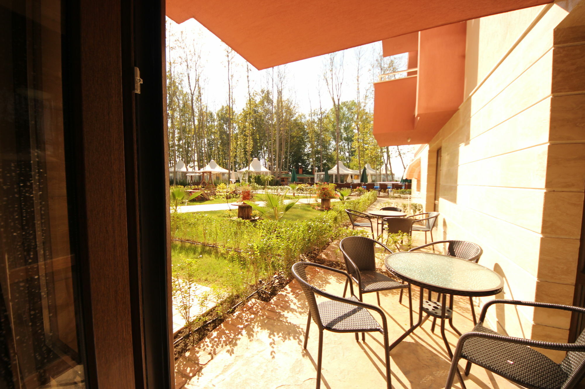 Menada Tarsis Apartments 阳光海滩 外观 照片